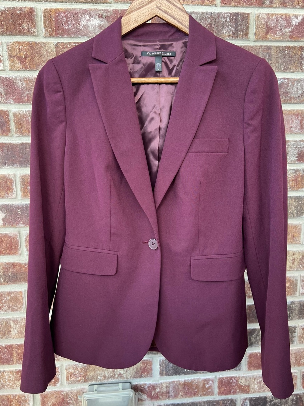 Victoria's Secret Single Button Tailored Blazer Jacket Burgundy Plum Size 4